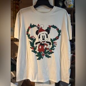 Disney Christmas Holiday Mickey Mouse Tee